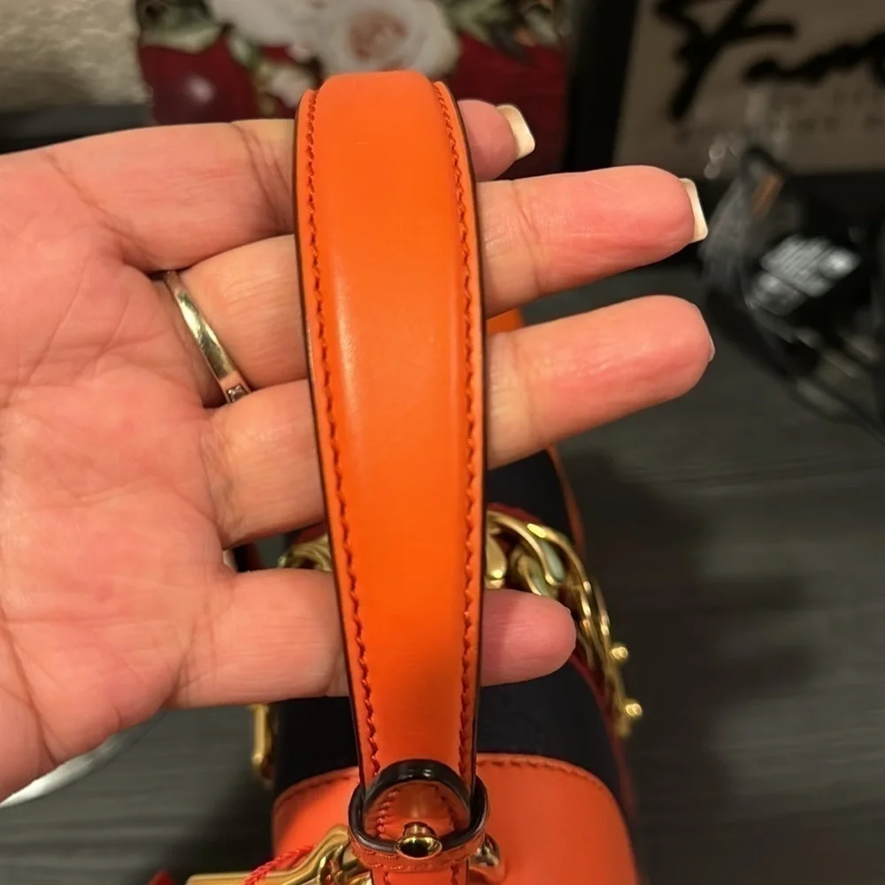 Authentic Gucci Sylvie two way bag- Brand New No box - Picture 7 of 11